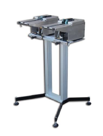 Taping Twin top